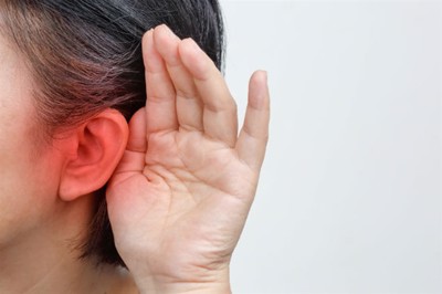Dùng Kim Thính cùng thuốc tây y hỗ trợ cải thiện ù tai, ve kêu trong tai có gây tương tác gì không?