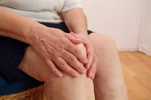 Tại sao bệnh viêm đa khớp dạng thấp thường gặp ở phụ nữ?