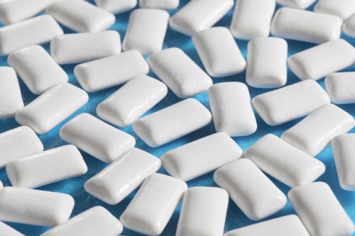 Phát hiện bất ngờ: Ăn kẹo cao su giảm sâu răng