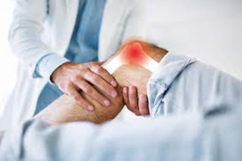 Bẻ khớp ngón tay nhiều có gây ra viêm khớp không? Chuyên gia Nguyễn Thị Lực tư vấn
