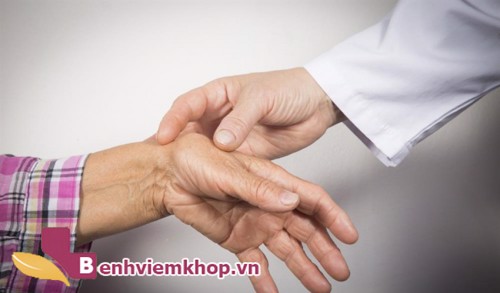 Vì sao đau khớp ngón tay cái nên dùng Hoàng Thấp Linh?