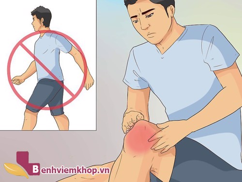 Tại sao tình trạng đau nhức khớp gối lại nặng hơn về đêm?