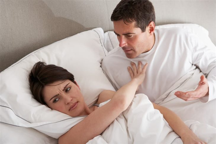 Khô âm đạo ở phụ nữ tiền mãn kinh