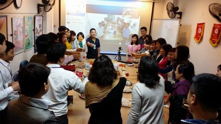 BGĐ Nam Phương NPJ khai xuân cùng CBNV 2 miền Nam Bắc BGĐ Nam Phương NPJ khai xuân cùng CBNV 2 miền Nam Bắc