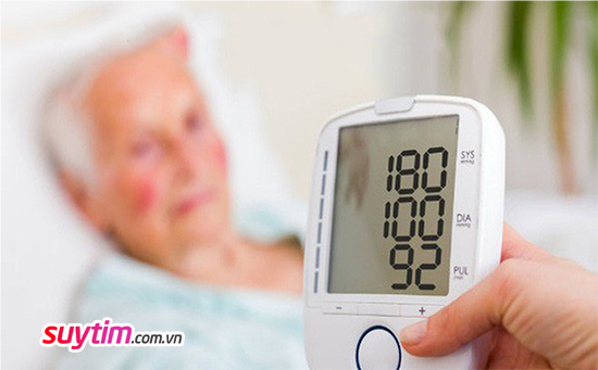 Tăng huyết áp cũng có thể là nguyên nhân gây hở van động mạch chủ.