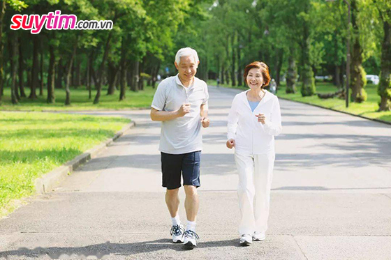 Chạy bộ là bài tập đơn giản nhưng phòng tránh bệnh tim mạch rất tốt.
