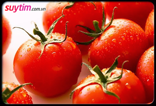 Cà chua chứa nhiều vitamin B, kali có tác dụng ngăn ngừa đột quỵ, đau tim và các biến chứng về tim khác 