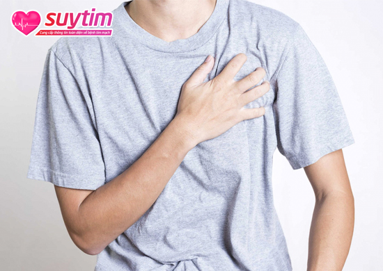 Rung nhĩ thường gây ra triệu chứng đánh trống ngực, tim đập nhanh